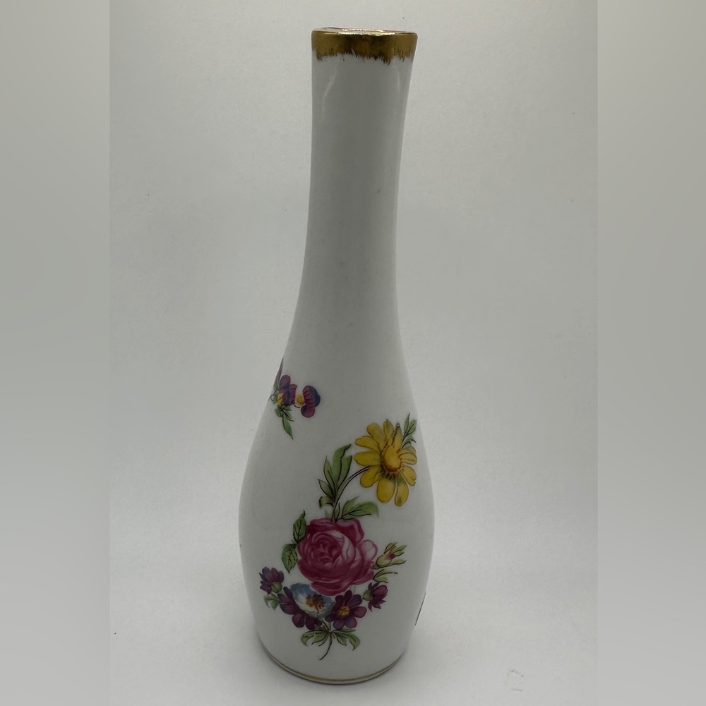 Lefton China 7160 Hand Painted Bud Vase Gold Trim‎